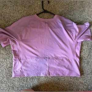 Lululemon crop t-shirt